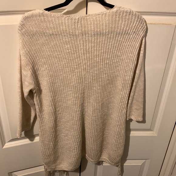 Oversized fringe sweater - Picture 4 of 4